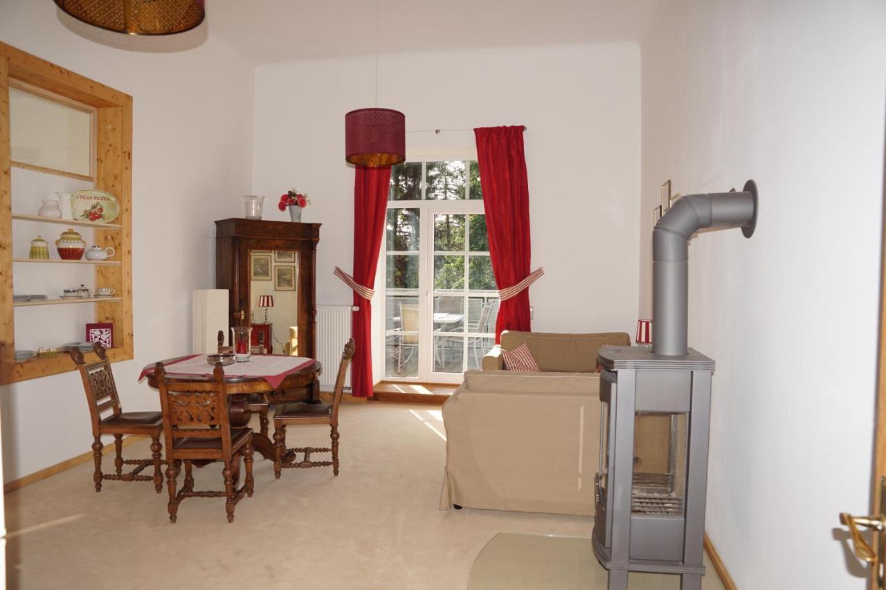 Zimmerberg Apartment